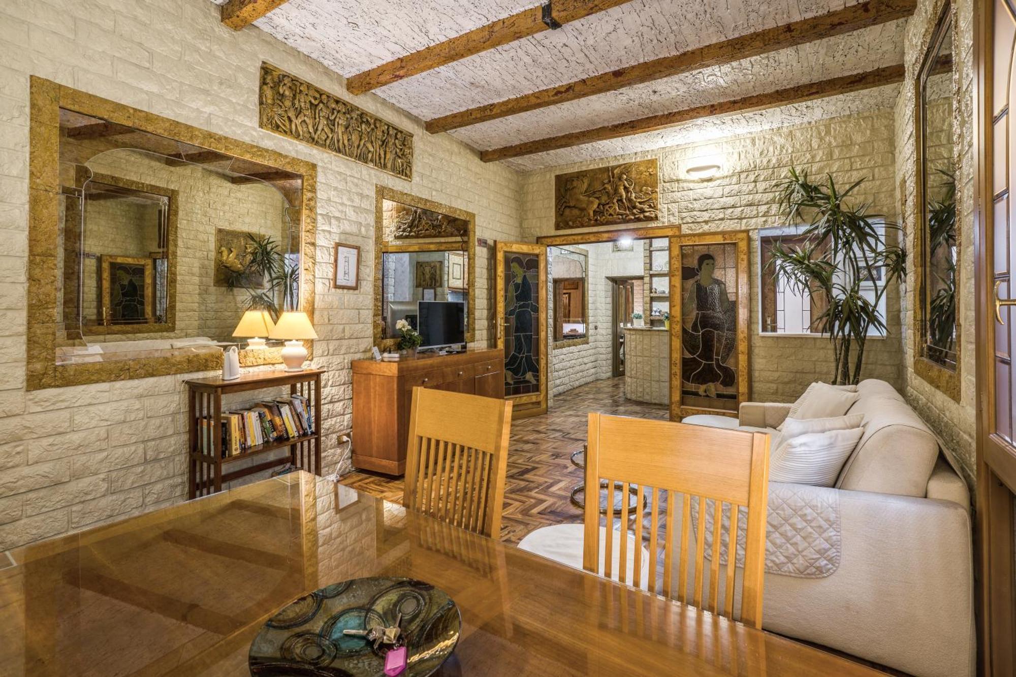 Fontana Di Trevi Charming Apartment 로마 외부 사진